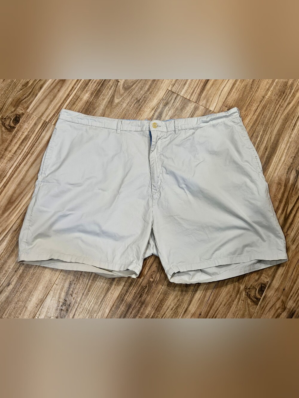 Southern Marsh Brand Light Tan Men’s Casual Shorts Size 42